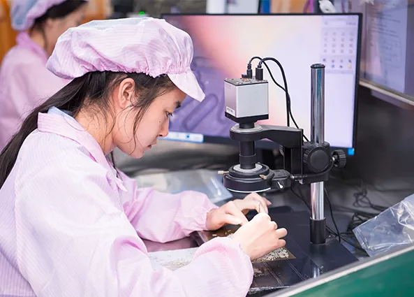 클래스 100,000 클린룸: Aobo 실리콘 품질 업그레이드